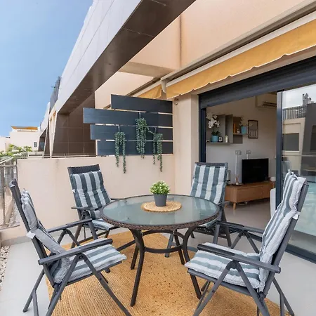 Mil Palmeras Beachfront Bliss *
