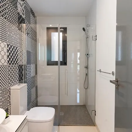 Mil Palmeras Beachfront Bliss Apartment